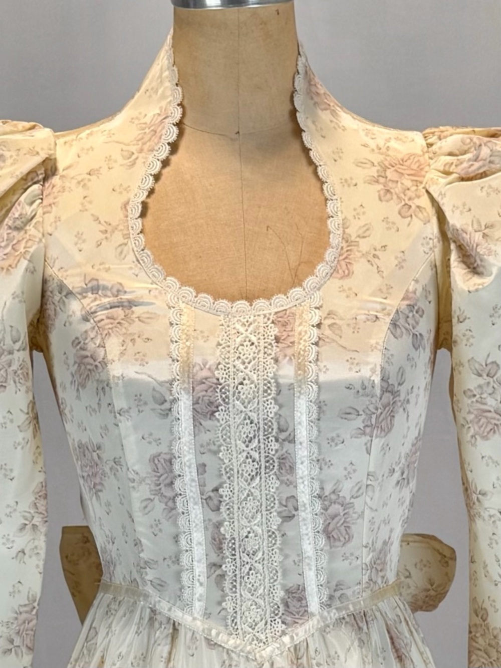 VINTAGE Gunne Sax 70s prairie dress prom formal long sleeve maxi cottage floral - Picture 4 of 17